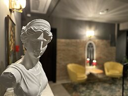 Galavani By Vintage Hotel Collections