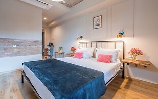 Galavani By Vintage Hotel Collections