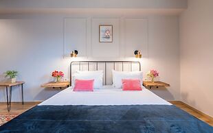 Galavani By Vintage Hotel Collections