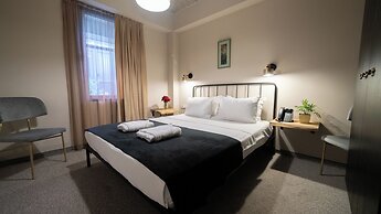 Galavani By Vintage Hotel Collections