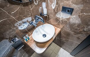 Galavani By Vintage Hotel Collections