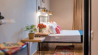 Galavani By Vintage Hotel Collections
