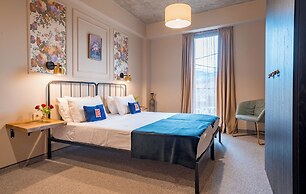 Galavani By Vintage Hotel Collections
