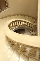Grand Domo Hotel