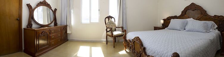 Grand Domo Hotel