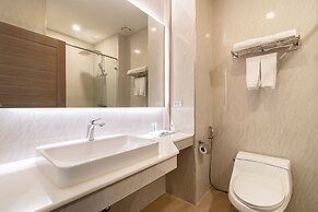 Crystal Srivaree Suvarnabhumi Hotel