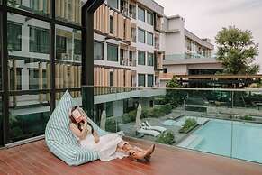 Crystal Srivaree Suvarnabhumi Hotel