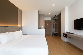 Crystal Srivaree Suvarnabhumi Hotel