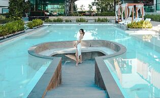 Crystal Srivaree Suvarnabhumi Hotel