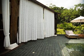 El Río Hotel
