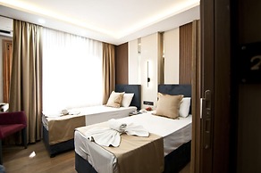 Grand Bagoz Hotel