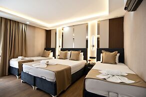 Grand Bagoz Hotel