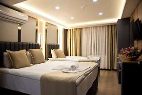 Grand Bagoz Hotel