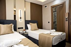 Grand Bagoz Hotel
