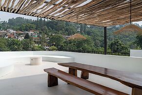 Lavender Rooftop 3BR Villa with a Heated Private Pool