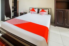 OYO 3970 Hotel La Macca Makassar