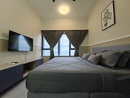 Attic Home Melaka Imperio Residence