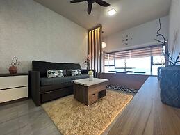 Attic Home Melaka Imperio Residence