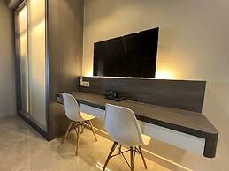 Attic Home Melaka Imperio Residence