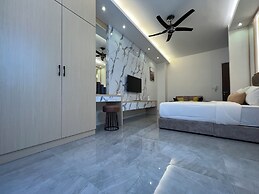 Attic Home Melaka Imperio Residence
