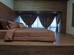 Attic Home Melaka Imperio Residence