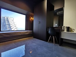 Attic Home Melaka Imperio Residence