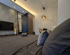Attic Home Melaka Imperio Residence