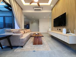 Attic Home Melaka Imperio Residence