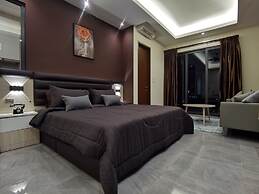 Attic Home Melaka Imperio Residence