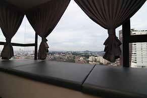 Attic Home Melaka Imperio Residence