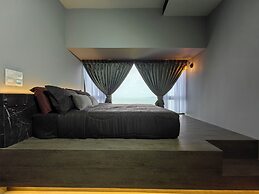 Attic Home Melaka Imperio Residence