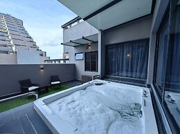 Attic Home Melaka Imperio Residence