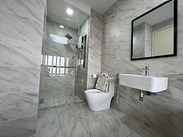 Attic Home Melaka Imperio Residence