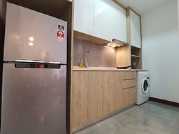 Attic Home Melaka Imperio Residence