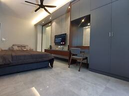 Attic Home Melaka Imperio Residence