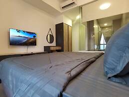 Attic Home Melaka Imperio Residence