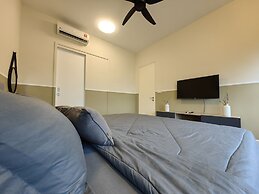 Attic Home Melaka Imperio Residence