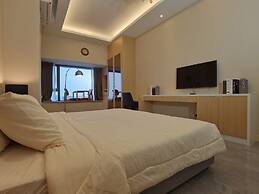 Attic Home Melaka Imperio Residence