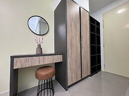 Attic Home Melaka Imperio Residence