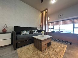 Attic Home Melaka Imperio Residence