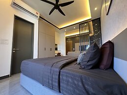 Attic Home Melaka Imperio Residence