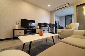 Attic Home Melaka Imperio Residence