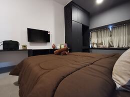 Attic Home Melaka Imperio Residence