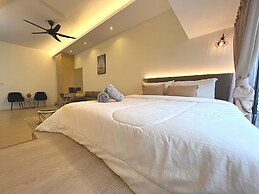 Attic Home Melaka Imperio Residence