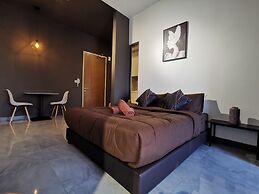Attic Home Melaka Imperio Residence