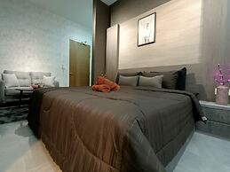 Attic Home Melaka Imperio Residence