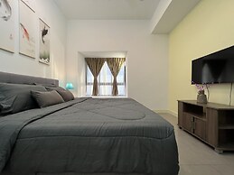 Attic Home Melaka Imperio Residence