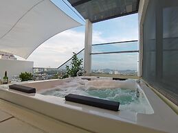 Attic Home Melaka Imperio Residence