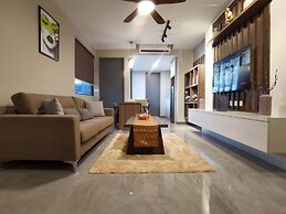 Attic Home Melaka Imperio Residence