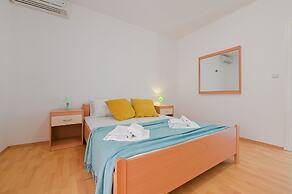 Apartments Ena
